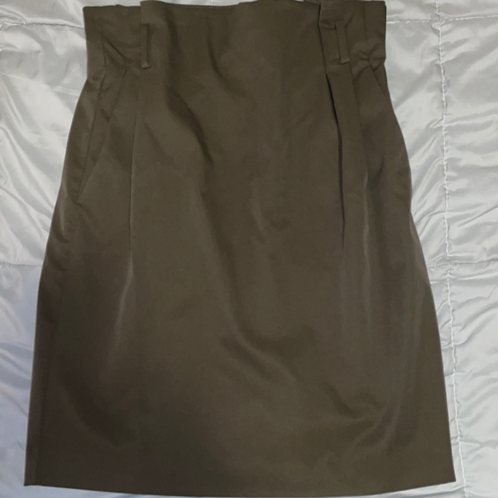 Brand- H&M Size-4 mint condition